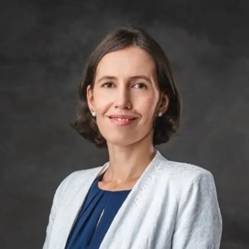 Mgr. et Mgr. Julie Krénová, advokátka